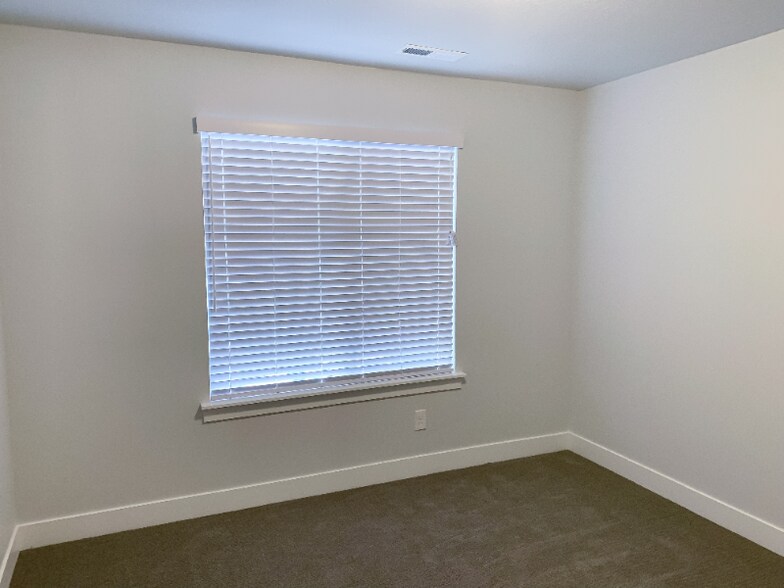Building Photo - 13967 Silver Peak Ln