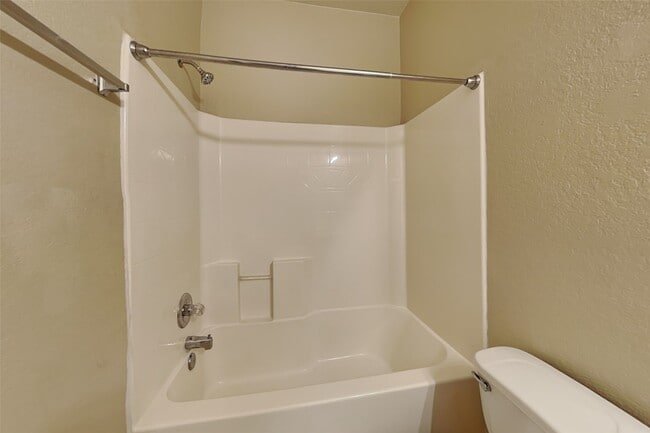 Building Photo - 285 Mesa View
