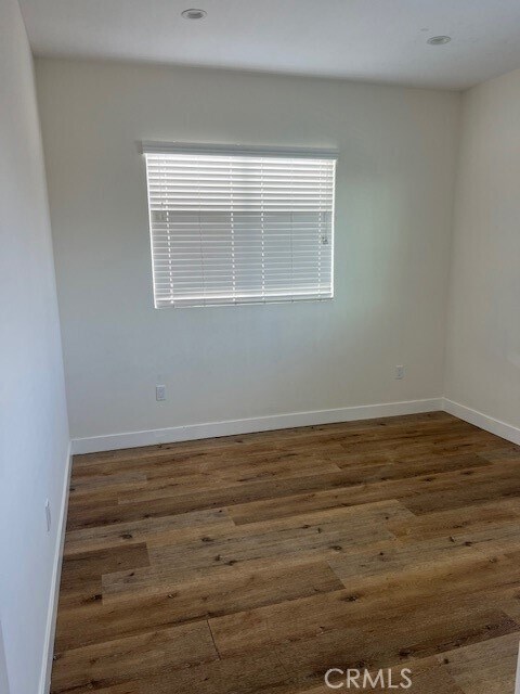 Building Photo - 5877 Towne Ave