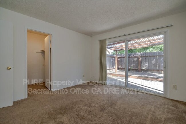 Building Photo - 1921 28th St