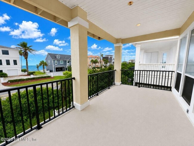 Building Photo - 692 Sand Isles Cir