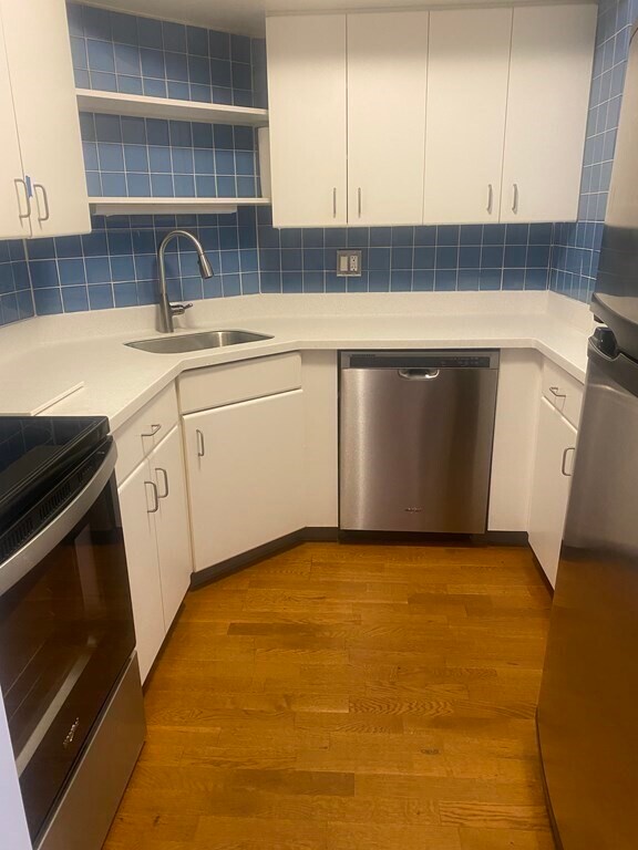 Building Photo - 125 Pleasant St