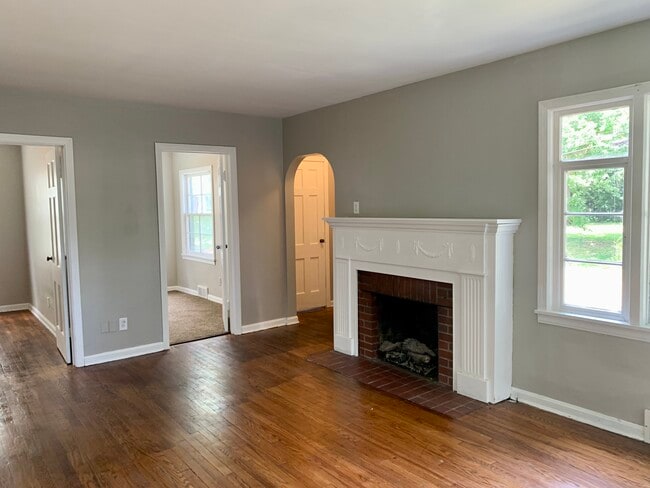 Building Photo - 676 Harrison Ave