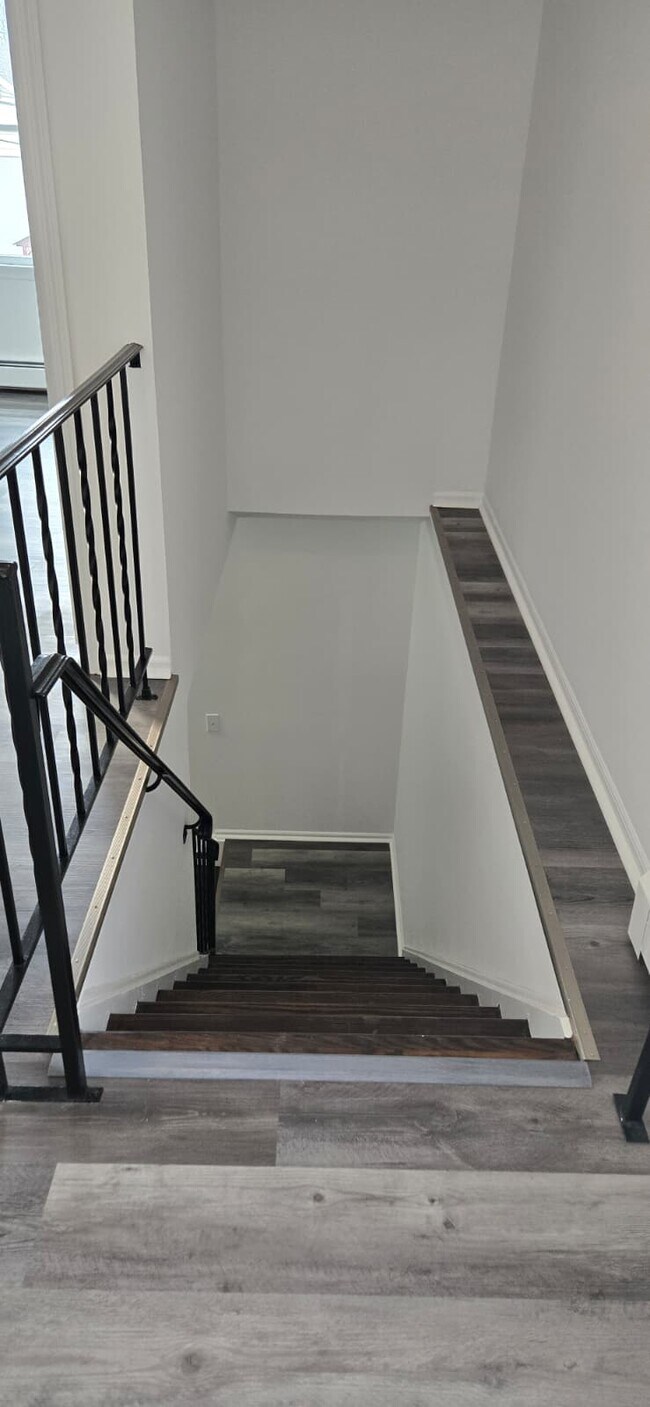 Building Photo - 5 Union St