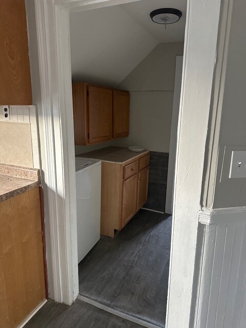 Building Photo - 89 Wood St