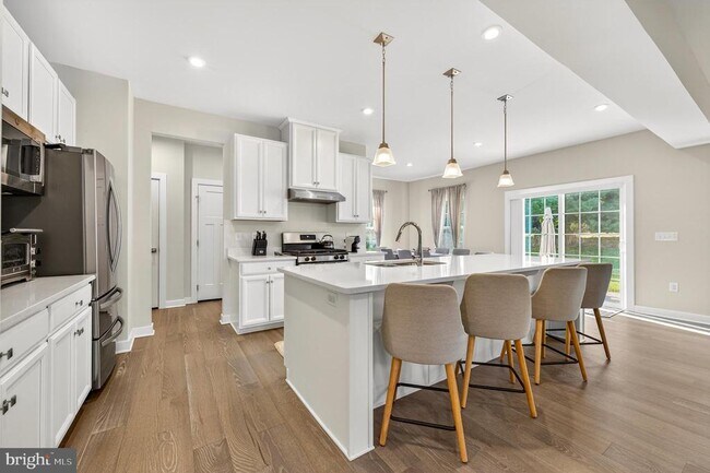 Building Photo - 167 Aspen Ln