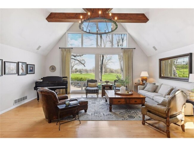 Building Photo - 5816 Northwood Dr