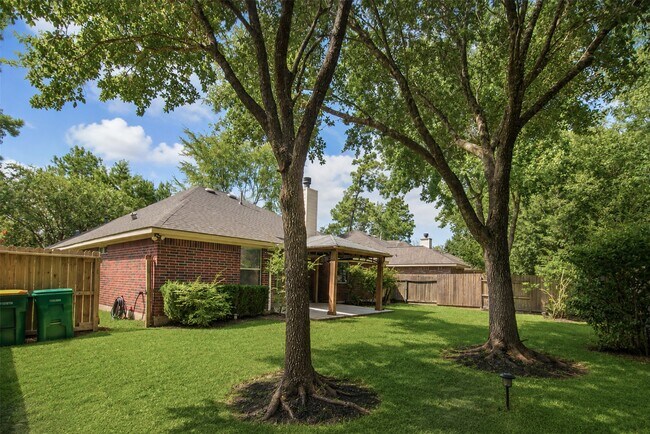 Building Photo - 22 Heron Hollow Ct