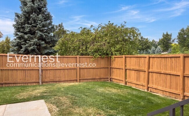 Building Photo - 3 Bed & 2 Bath Condo in Fort Collins / Coming Soon!