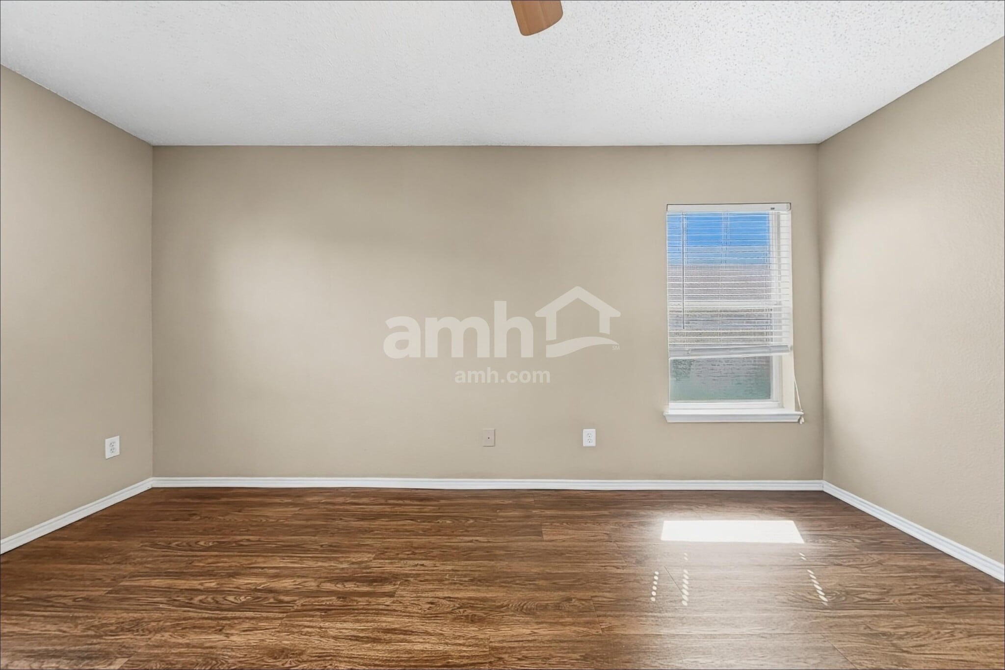 Building Photo - 4652 Cool Ridge Ct