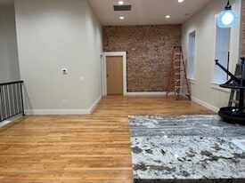 Building Photo - 34 W Front St