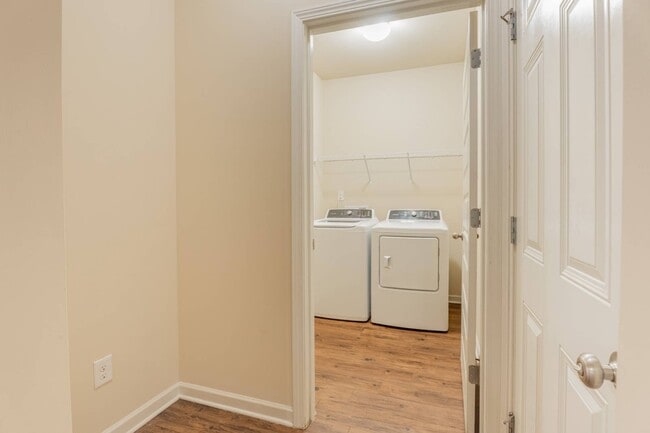 Building Photo - 6130 Mahogany Ter