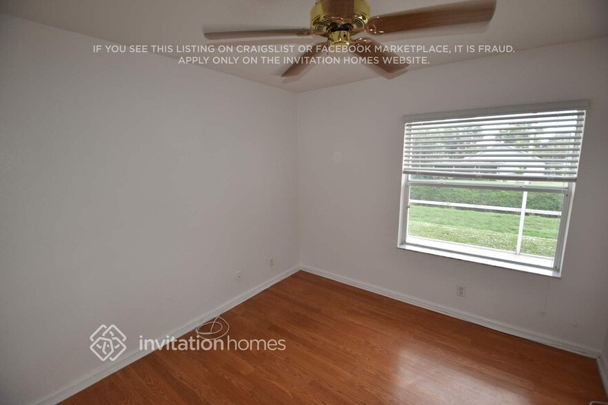 Building Photo - 3732 S Lancewood Pl