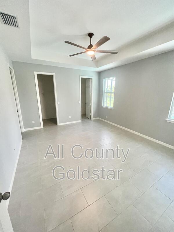 Building Photo - 16195 Maya Cir