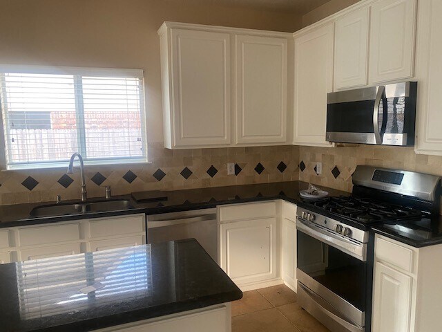 Building Photo - 3110 Aspen Hollow Ln