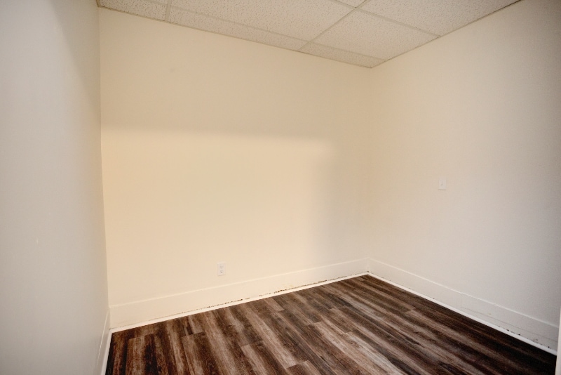 Building Photo - 222 E Aurora St