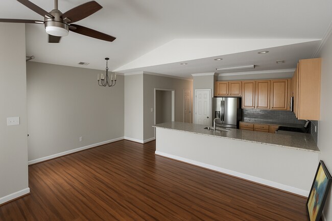Building Photo - 50307 Governors Dr