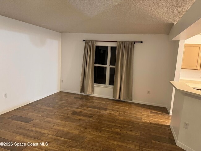 Building Photo - 1179 White Oak Cir