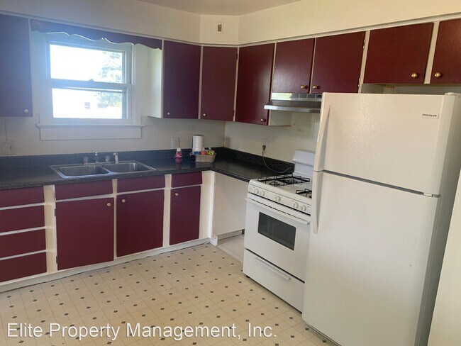 Building Photo - 3 br, 1.5 bath House - 3510 Board Rd.