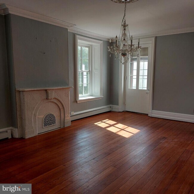 Building Photo - 1272 Pawlings Rd