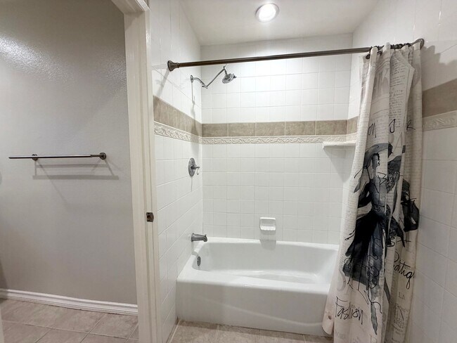 Building Photo - 5708 Camelia Ln