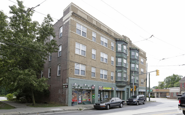 Building Photo - Darby Court Apartments