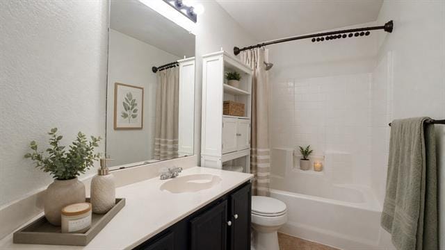 Building Photo - 3124 Creekside Dr