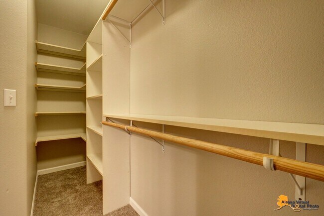 Building Photo - 8403 Duben Ave