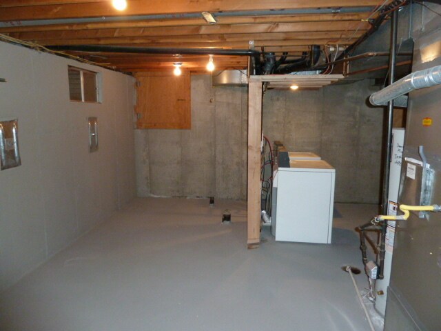 Building Photo - 8205 Ingalls Cir