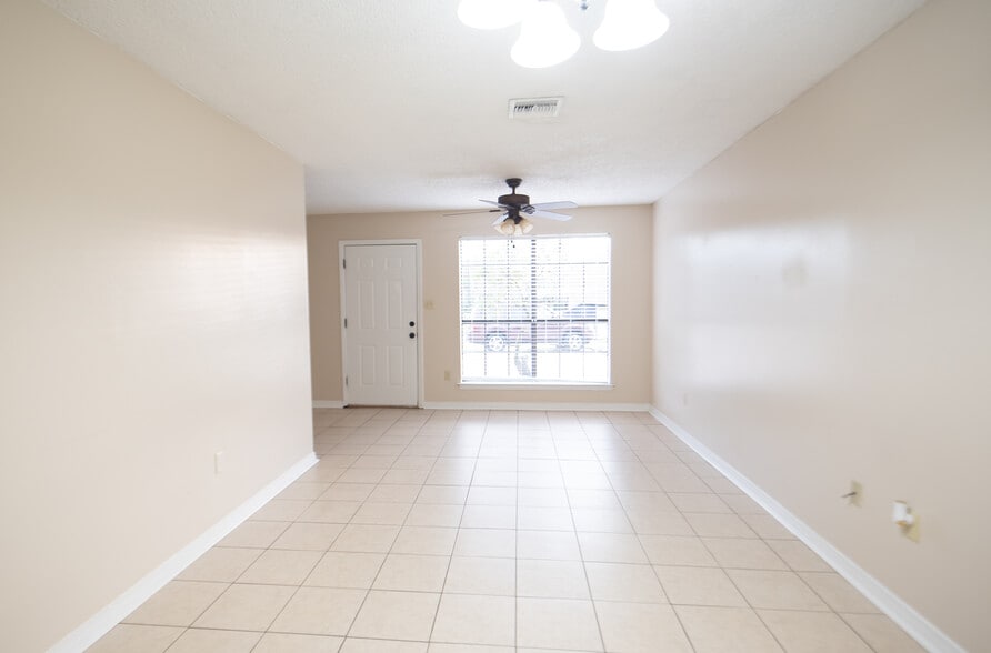 Building Photo - 7091 Perkins Place Ct