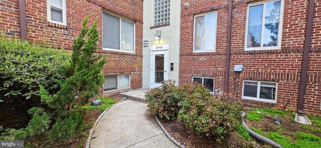 Building Photo - 5407 9th St NW