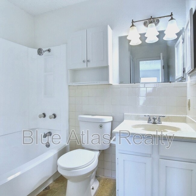Building Photo - 2749 Countryside Ln