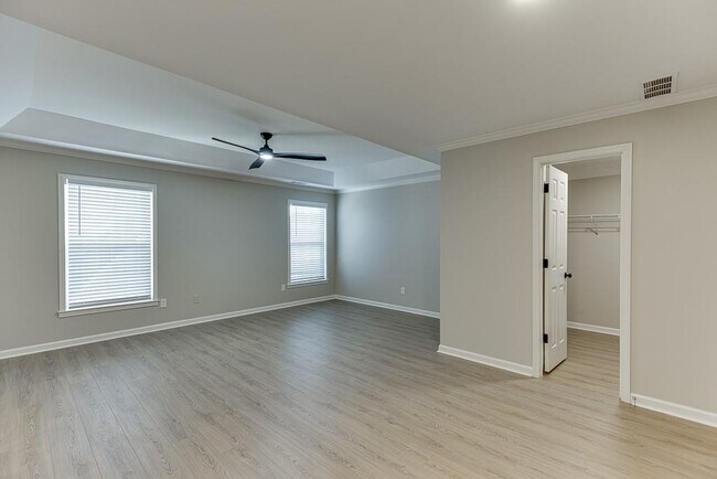 Building Photo - 5570 Cannonero Dr