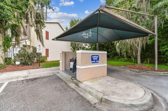 Building Photo - 3542 Lone Tree Ln