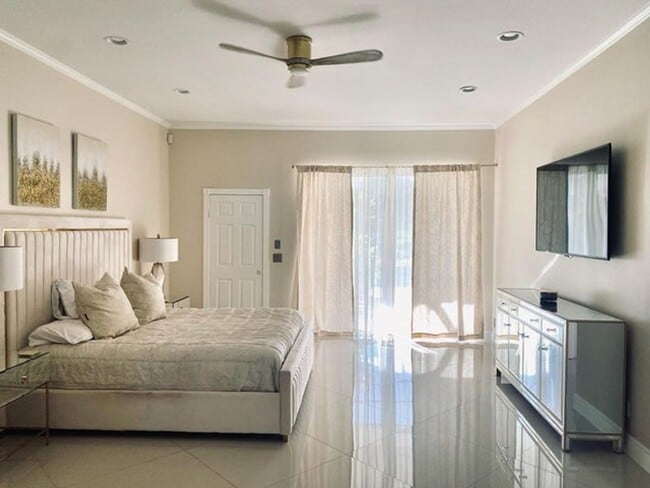 Building Photo - 10571 Boca Woods Ln