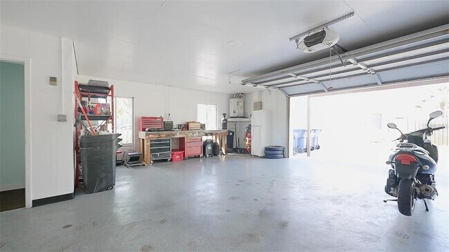 Building Photo - 1820 Rumar Ln