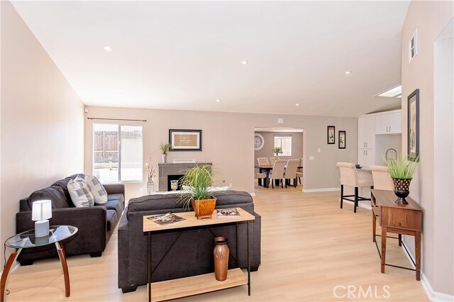 Building Photo - 4034 E Ave R 6