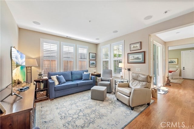 Building Photo - 26 Tuberose St