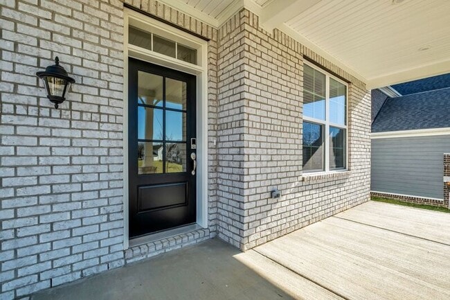 Building Photo - 953 Pleasant Ridge Run