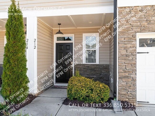 Building Photo - 212 Peach Orch Ct
