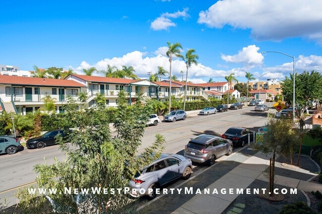 Building Photo - Exquisite North Park/University Heights Townhome, Small Pet Ok!