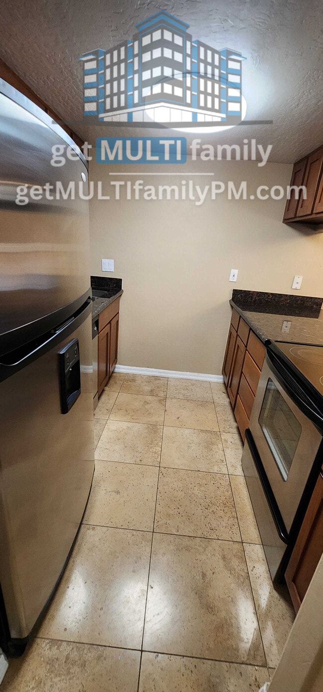 Building Photo - 3619 E Monterosa St