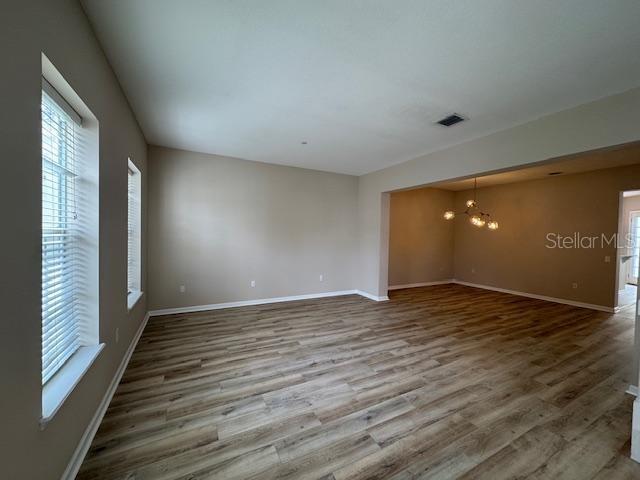 Building Photo - 916 Greenlawn St