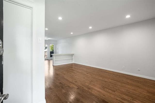 Building Photo - 7615 Woodthrush Dr