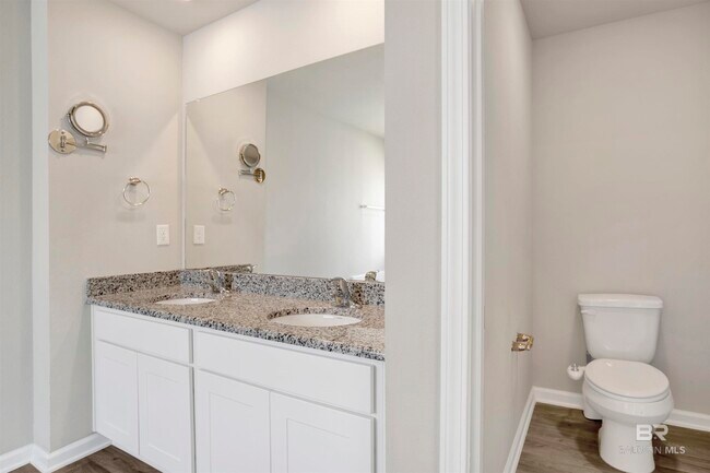 Building Photo - 32146 Calder Ct