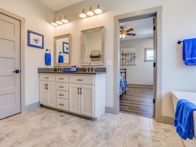 Building Photo - 405 Carneros Dr
