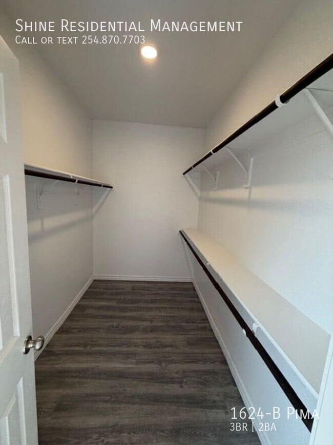 Building Photo - 1624-B Pima-