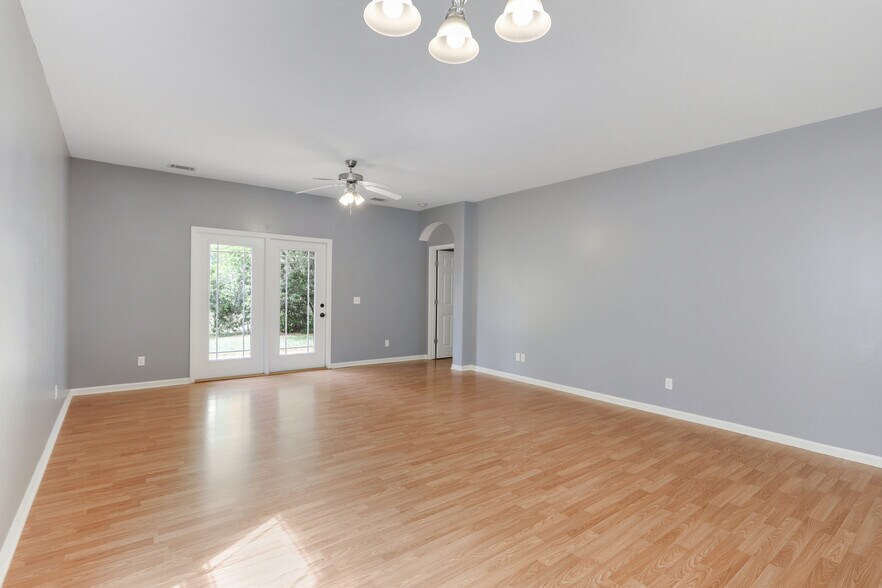 Building Photo - 46 Isle Of Palms W