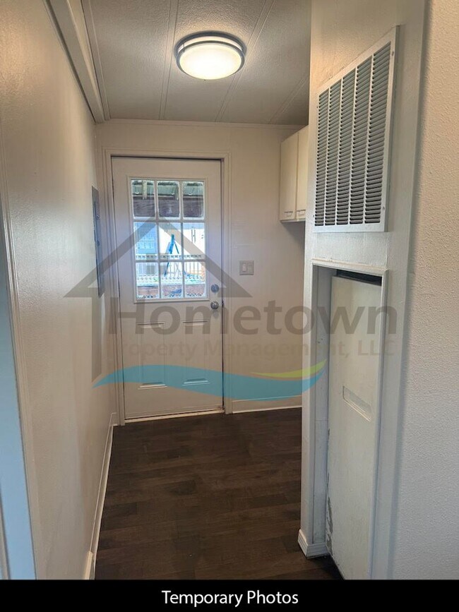 Building Photo - Relaxed Country Living in Athol – 2 Bed, 2...