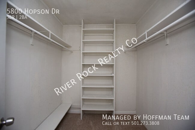 Building Photo - 5800 Hopson Dr